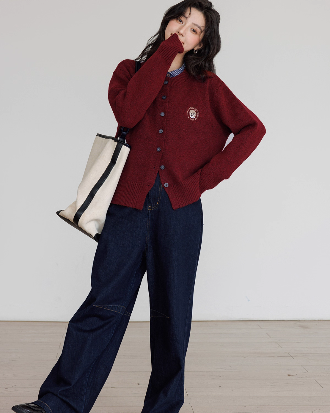 Round Neck Long Sleeve Knit Cardigan VAS0139