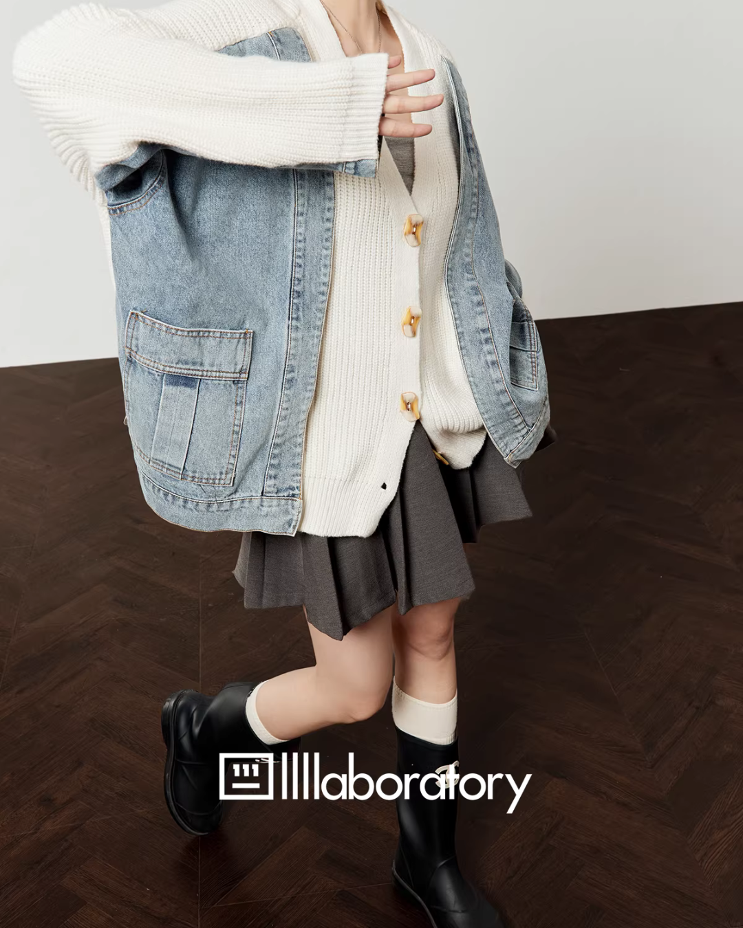 V-Neck Denim Docking Knit Cardigan LLA0645