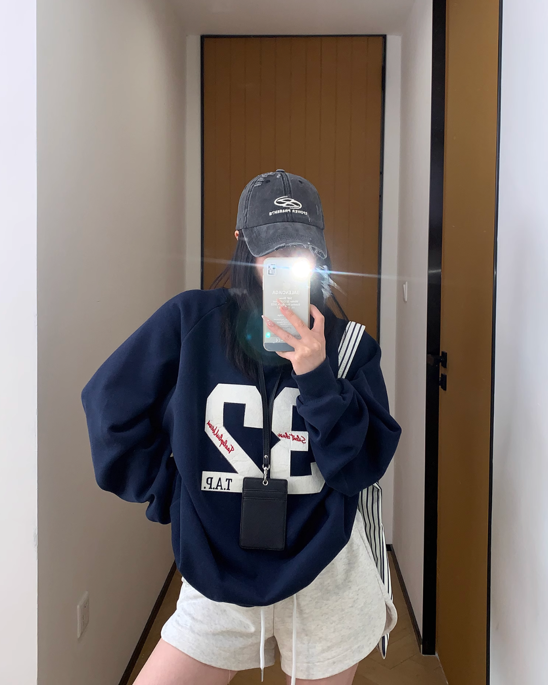 Number Logo Sweat Top YLS0827