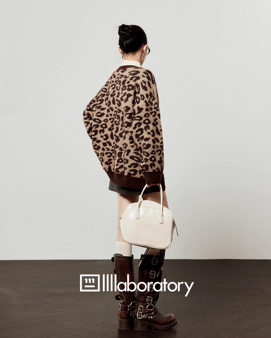 V-Neck Leopard Knit Cardigan / Leather Mini Skirt / Apricot Shirt LLA0531