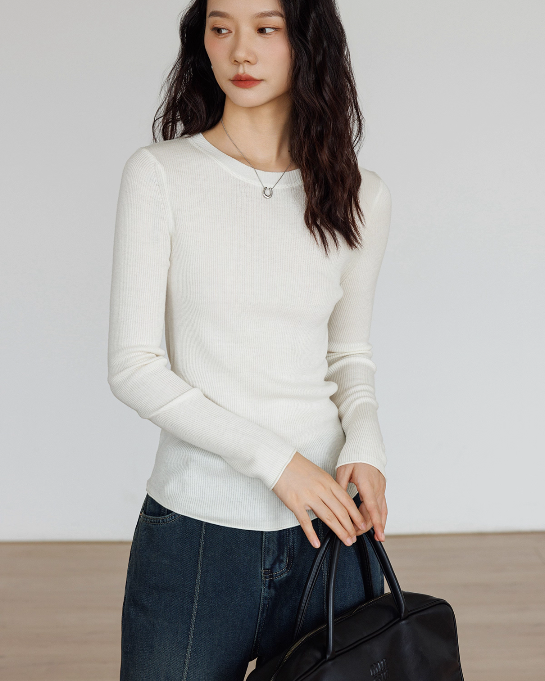 Round Neck Tight Long Sleeve Top VAS0138