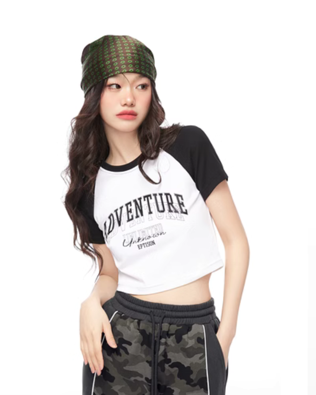 Cropped Raglan Sleeve T-Shirt EPU0010