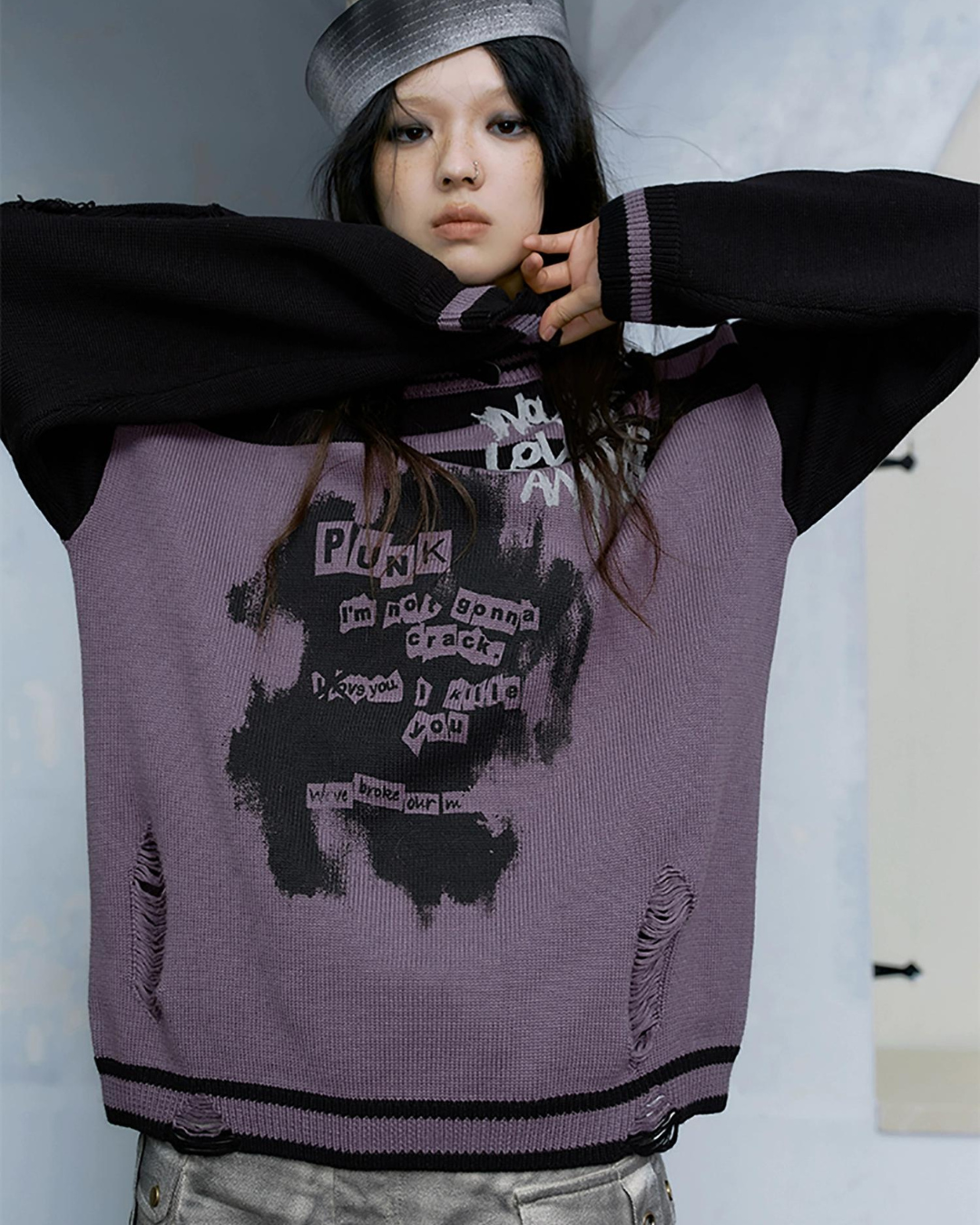 Striped Ripped Graffiti Sweater CEN0025