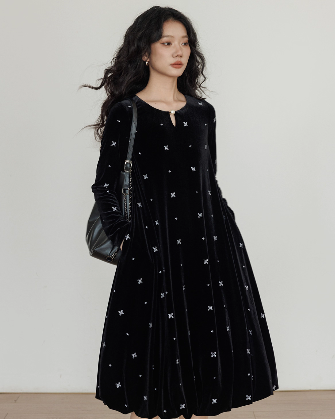 Velvet Vintage Long Sleeve Dress VAS0167
