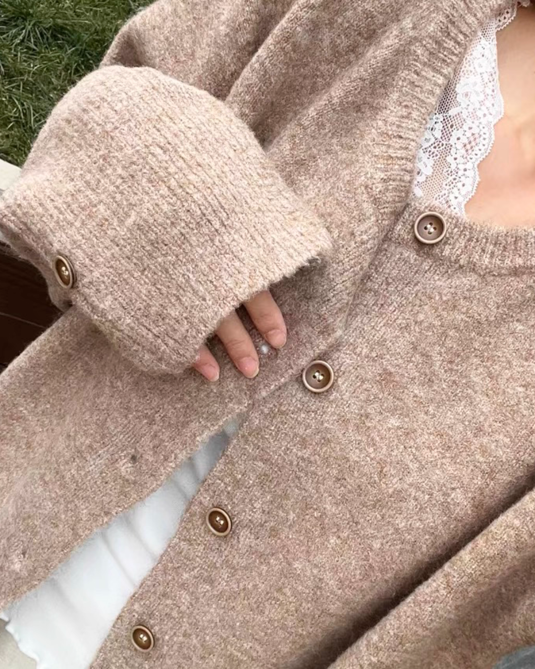 Round Neck Knit Cardigan VAT0007