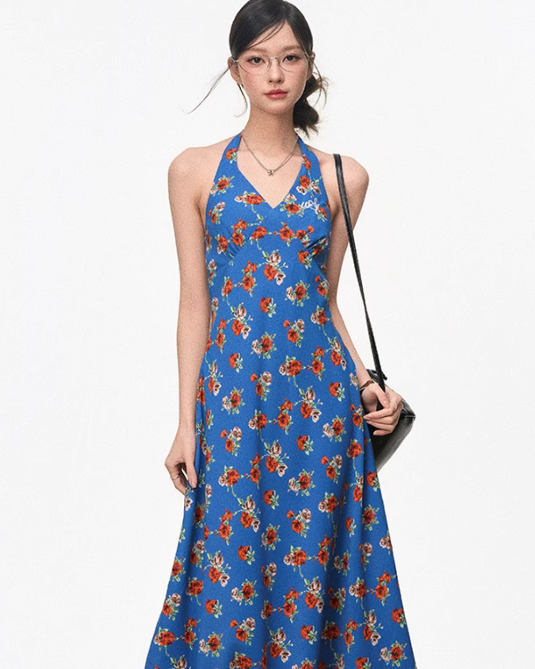 Halter Neck Floral Dress / Round Neck Cardigan WEO0049