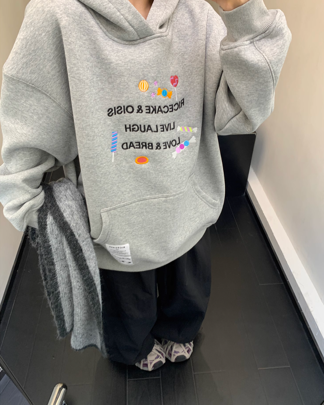 Sweets Embroidery Pullover Hoodie YLS0608
