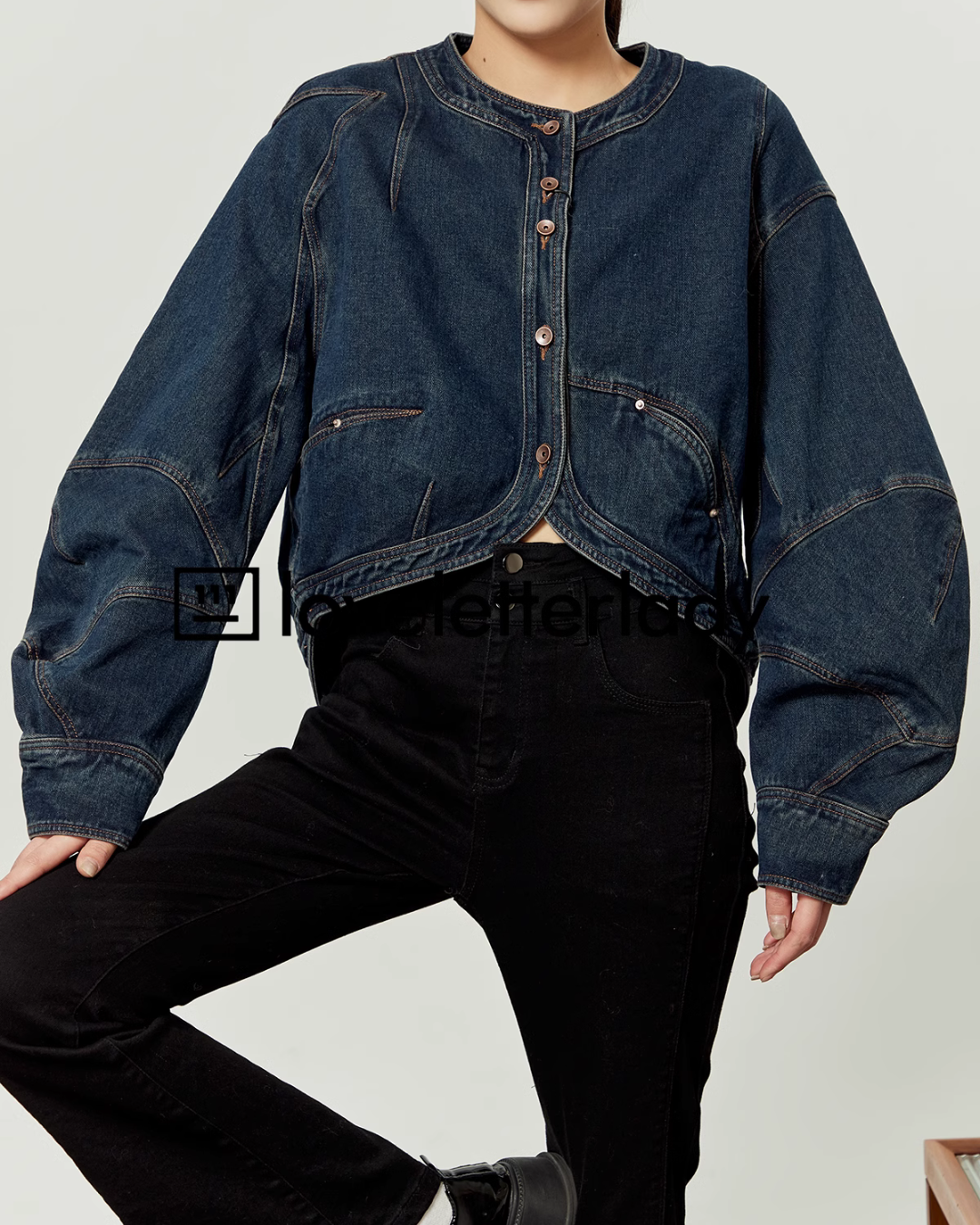 Round Neck Short Denim Jacket LLA0374