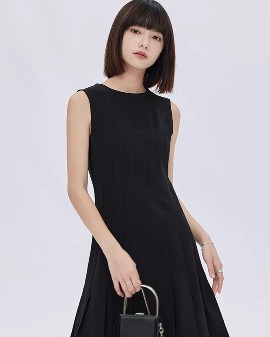 Round Neck Sleeveless Dress SHN0050