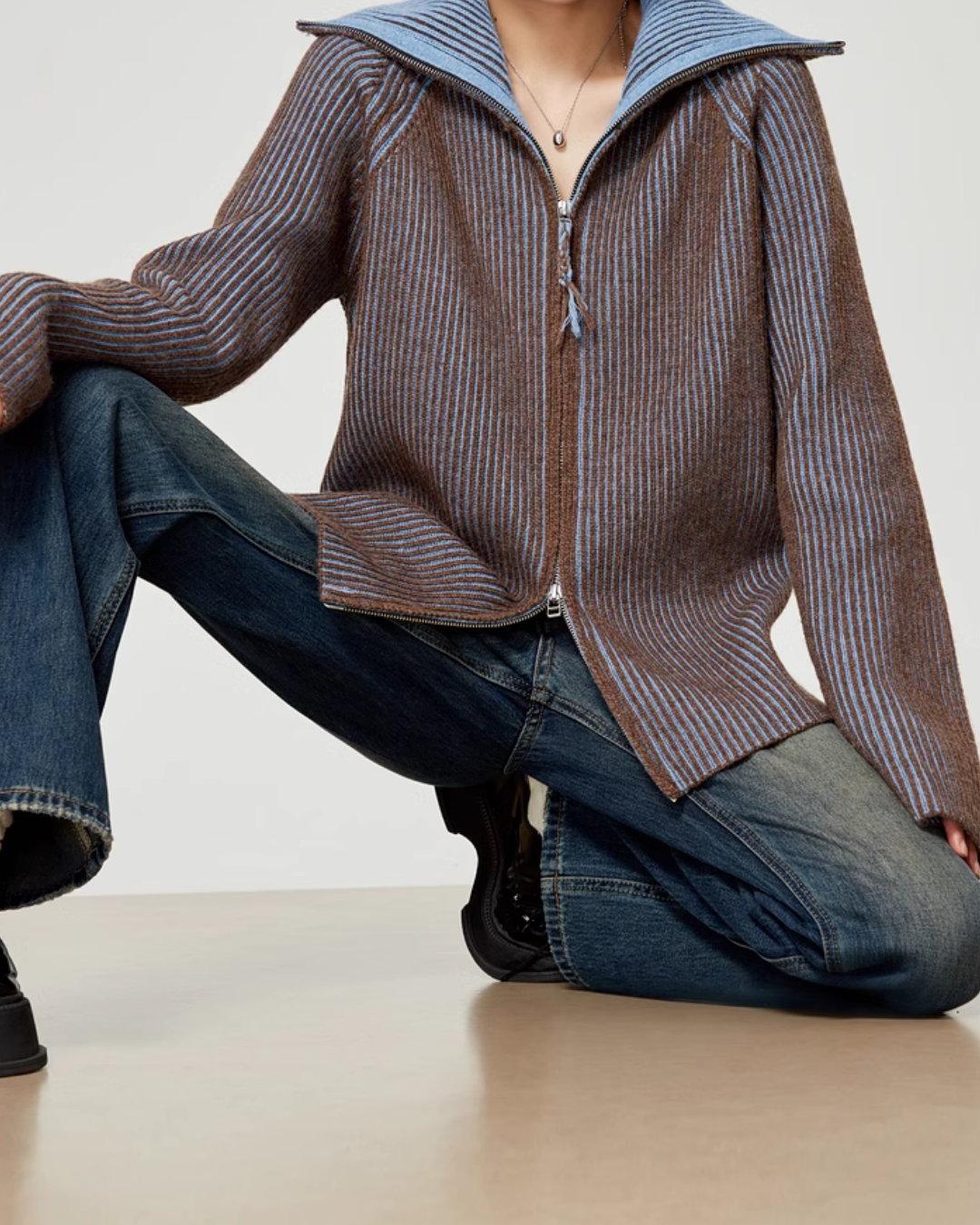 Double Zipper Knit Cardigan / Vintage Denim Pants LLA0344