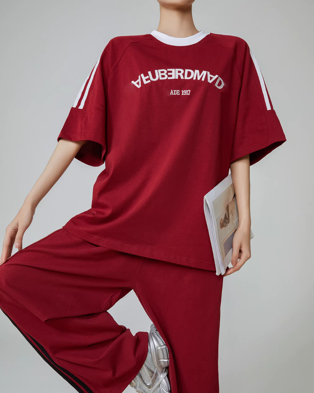 Sideline Logo Short Sleeve T-Shirt / Sideline Pants FER0102