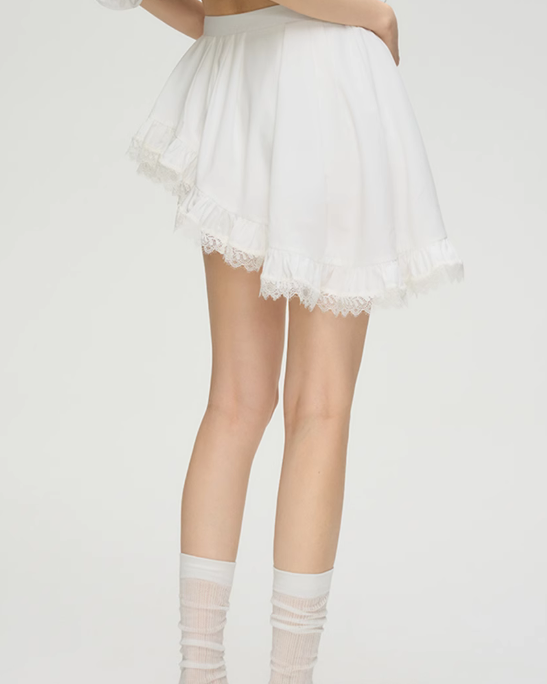 V-Neck Cream Lace Top / Asymmetrical Lace Skirt PUC0014