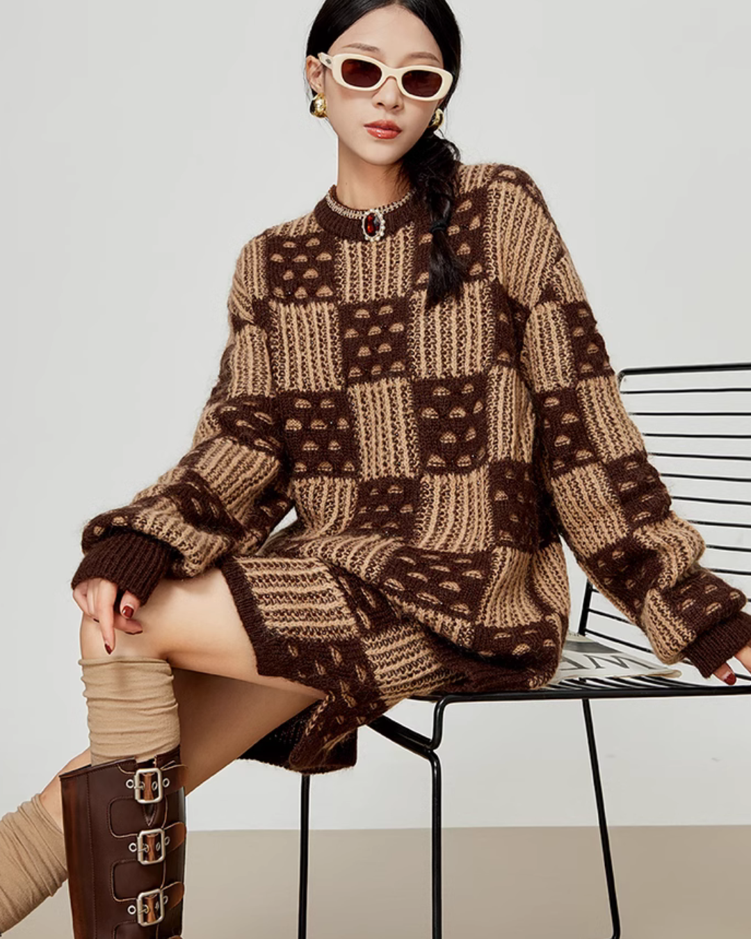 Checker Board Crewneck Knit / Tight Mini Skirt LLA0356