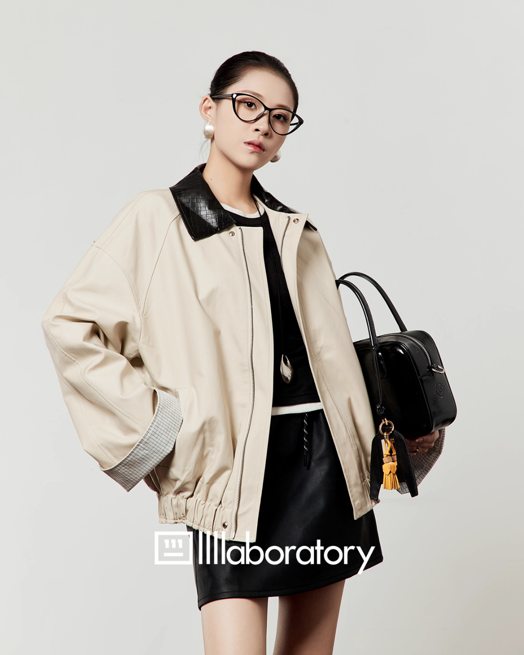 Beige Casual Short Jacket / Trapezoid Mini Skirt LLA0527