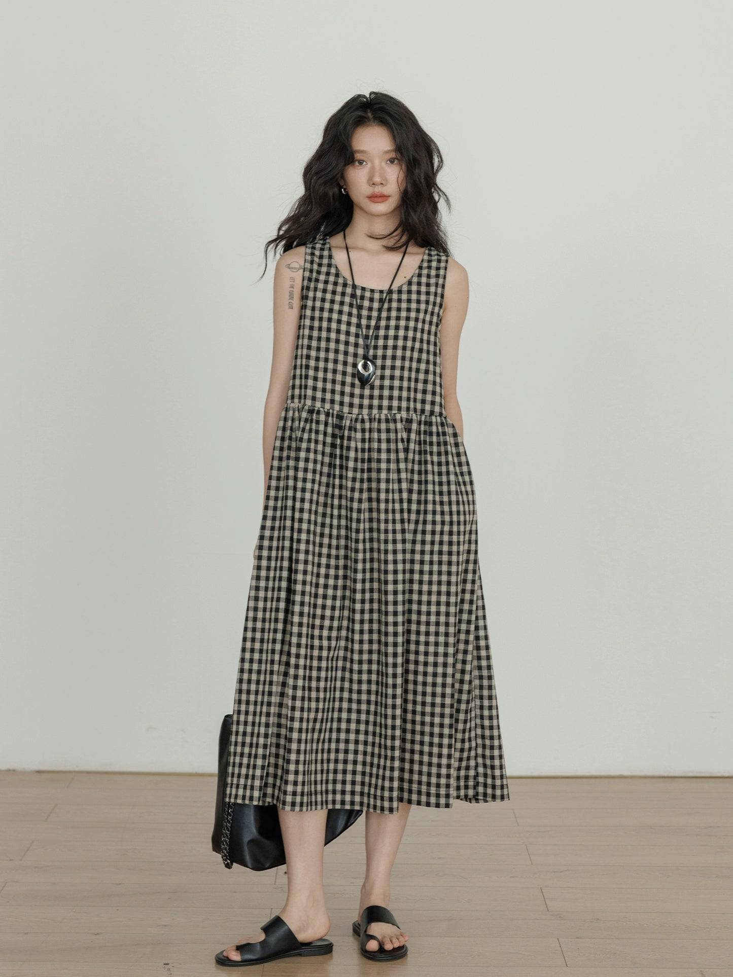 Round Neck Paid Dress VAS0082