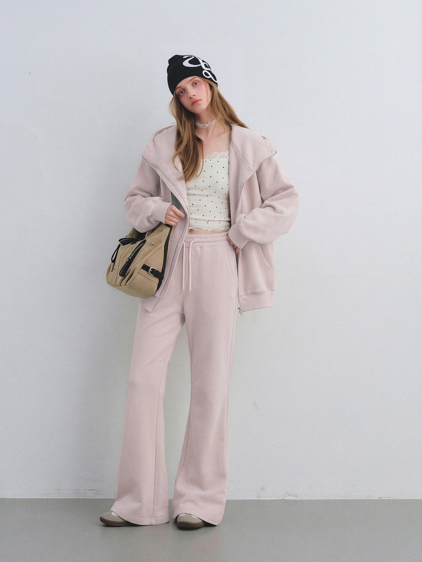 Oversized Collar Zip-Up Hoodie / Flare Sweatpants ASG0083