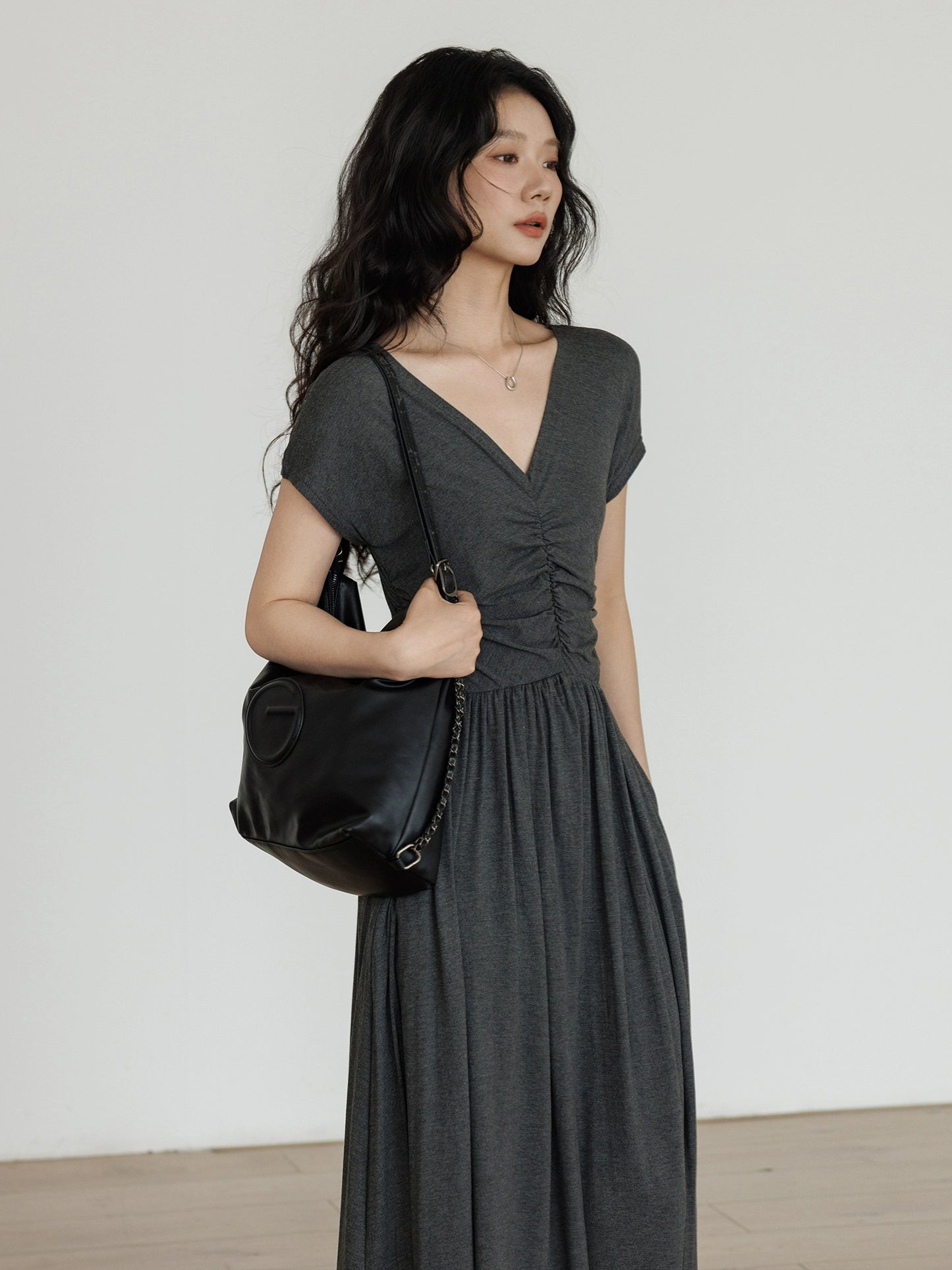 V-neck Relax Tight Dress VAS0026