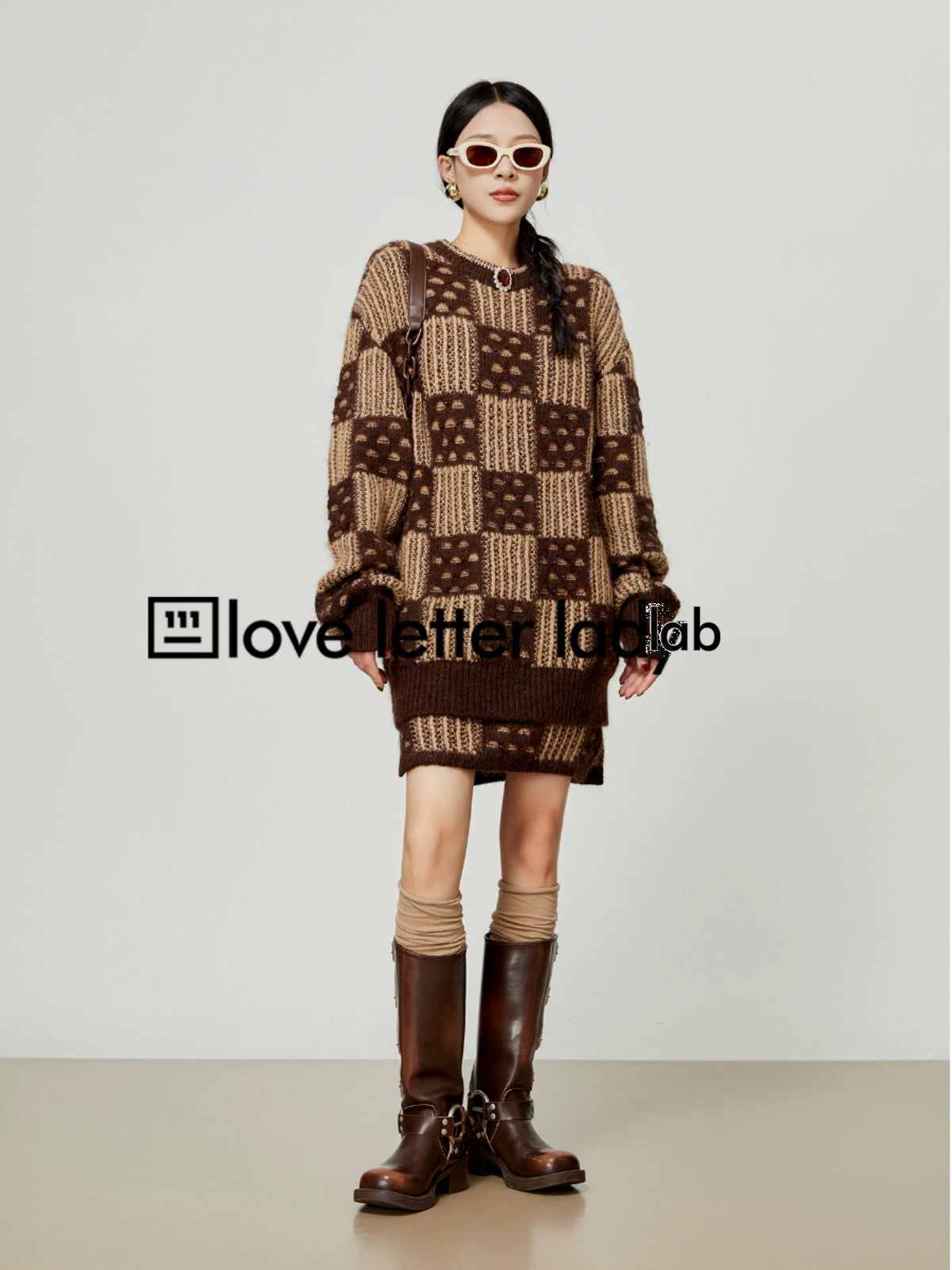 Checker Board Crewneck Knit / Tight Mini Skirt LLA0356