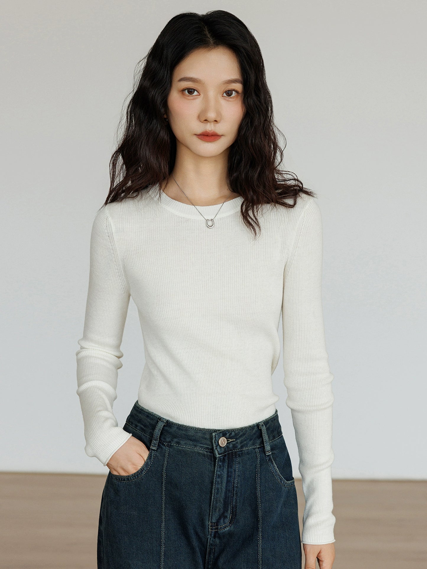 Round Neck Tight Long Sleeve Top VAS0138