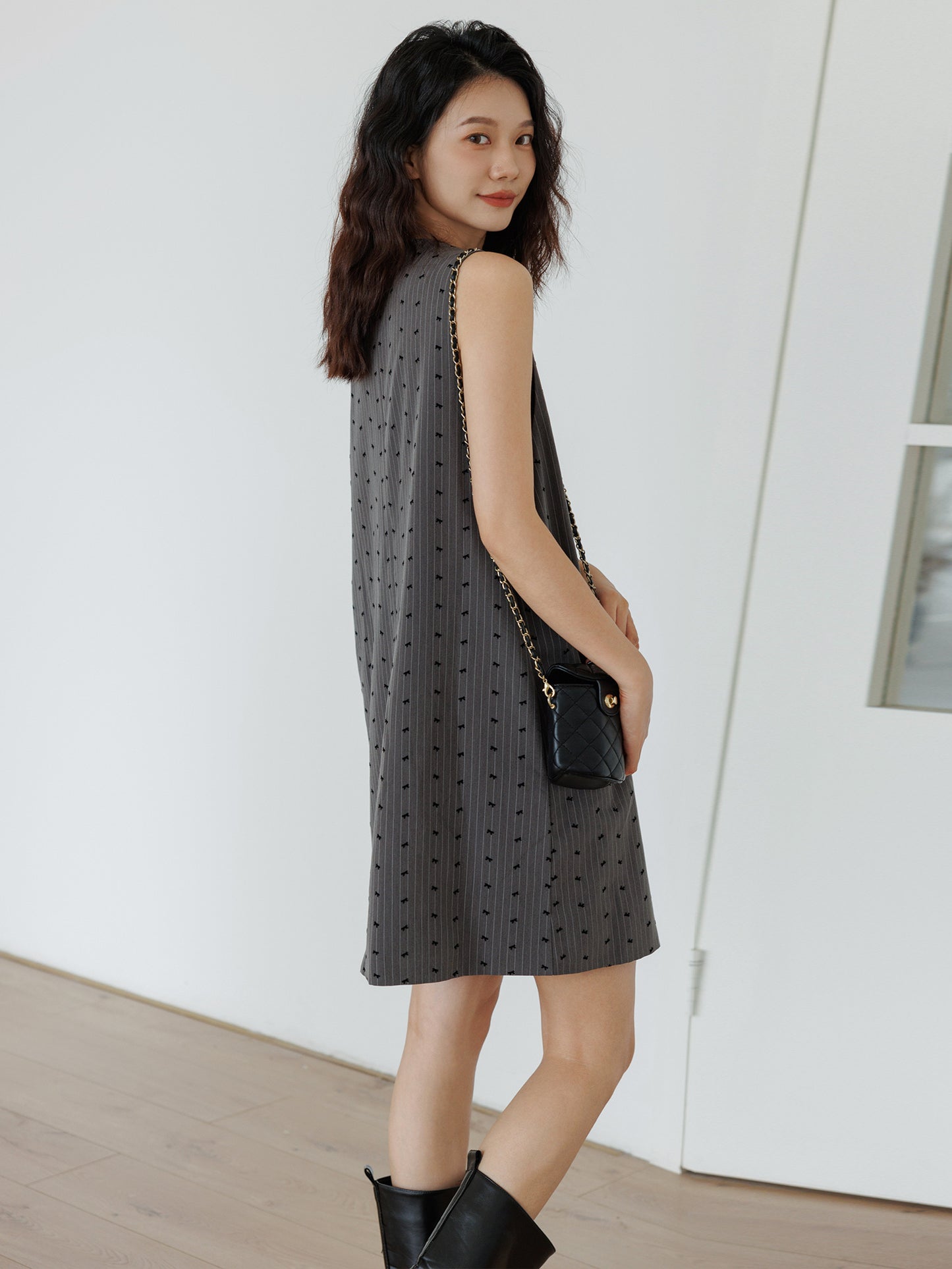 Ribbon Design Sleeveless Dress VAS0014