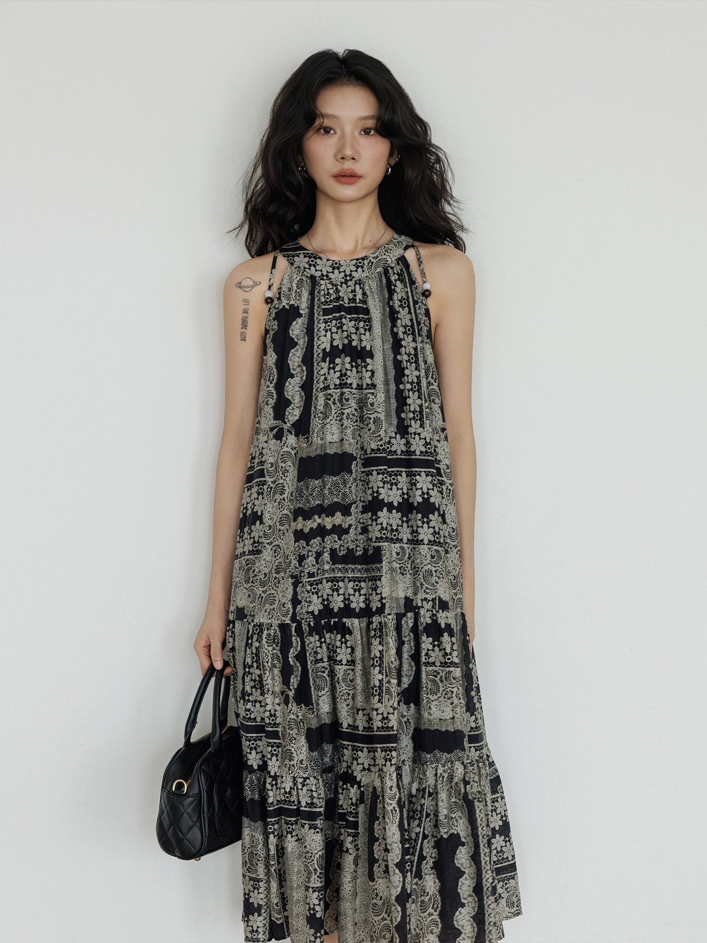 Halter Neck Resort Floral Dress VAS0053