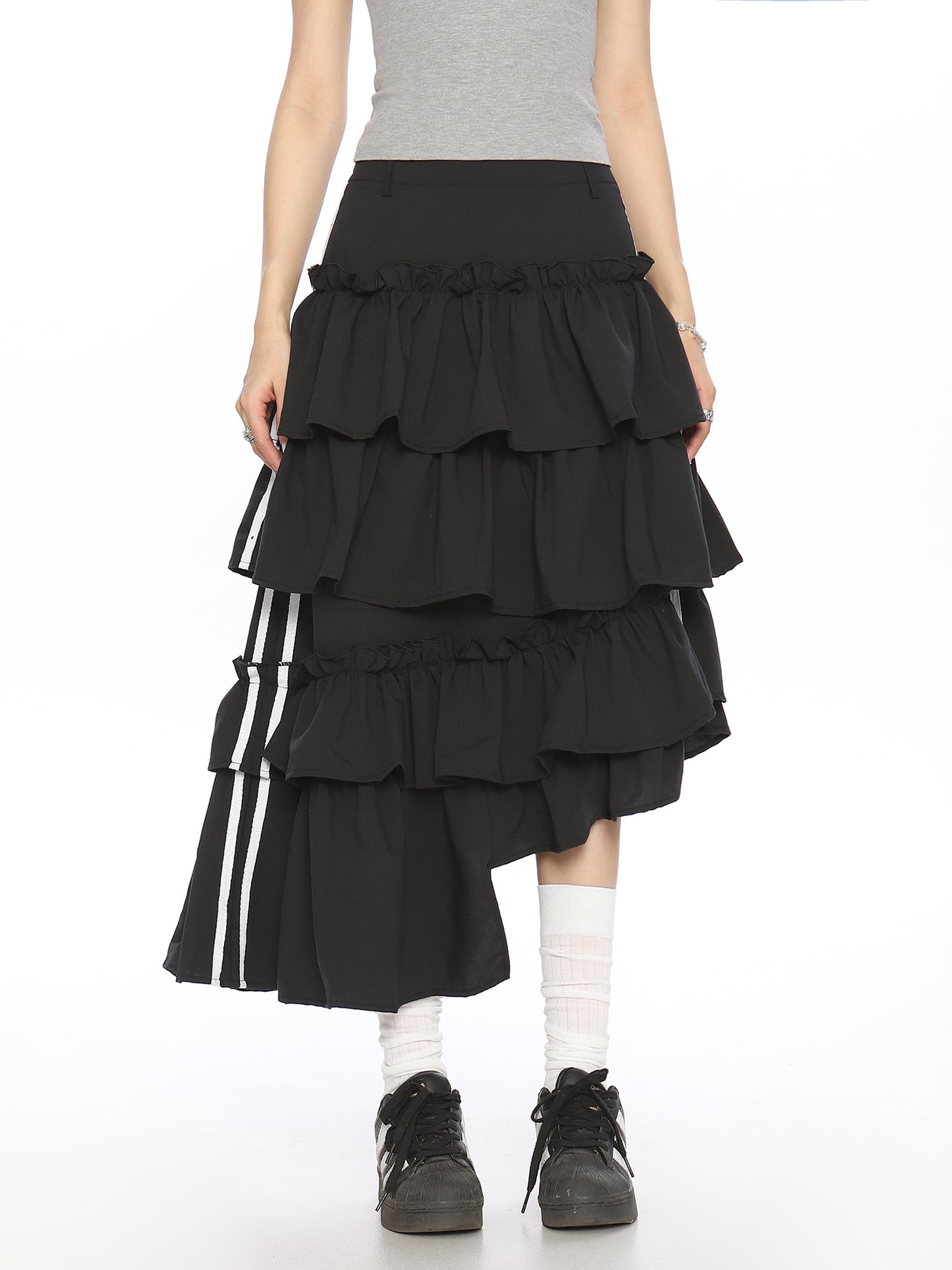 Asymmetry Side Line Tiered Long Skirt BGS0043