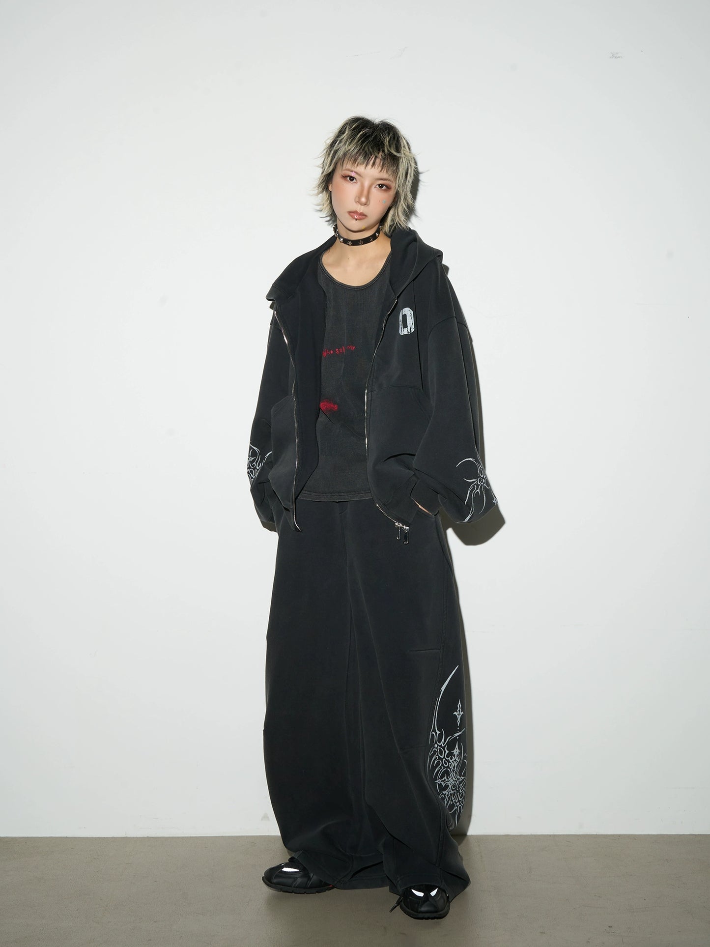 Dark Loose Silhouette Zip Hoodie / Wide Sweatpants MCY0001