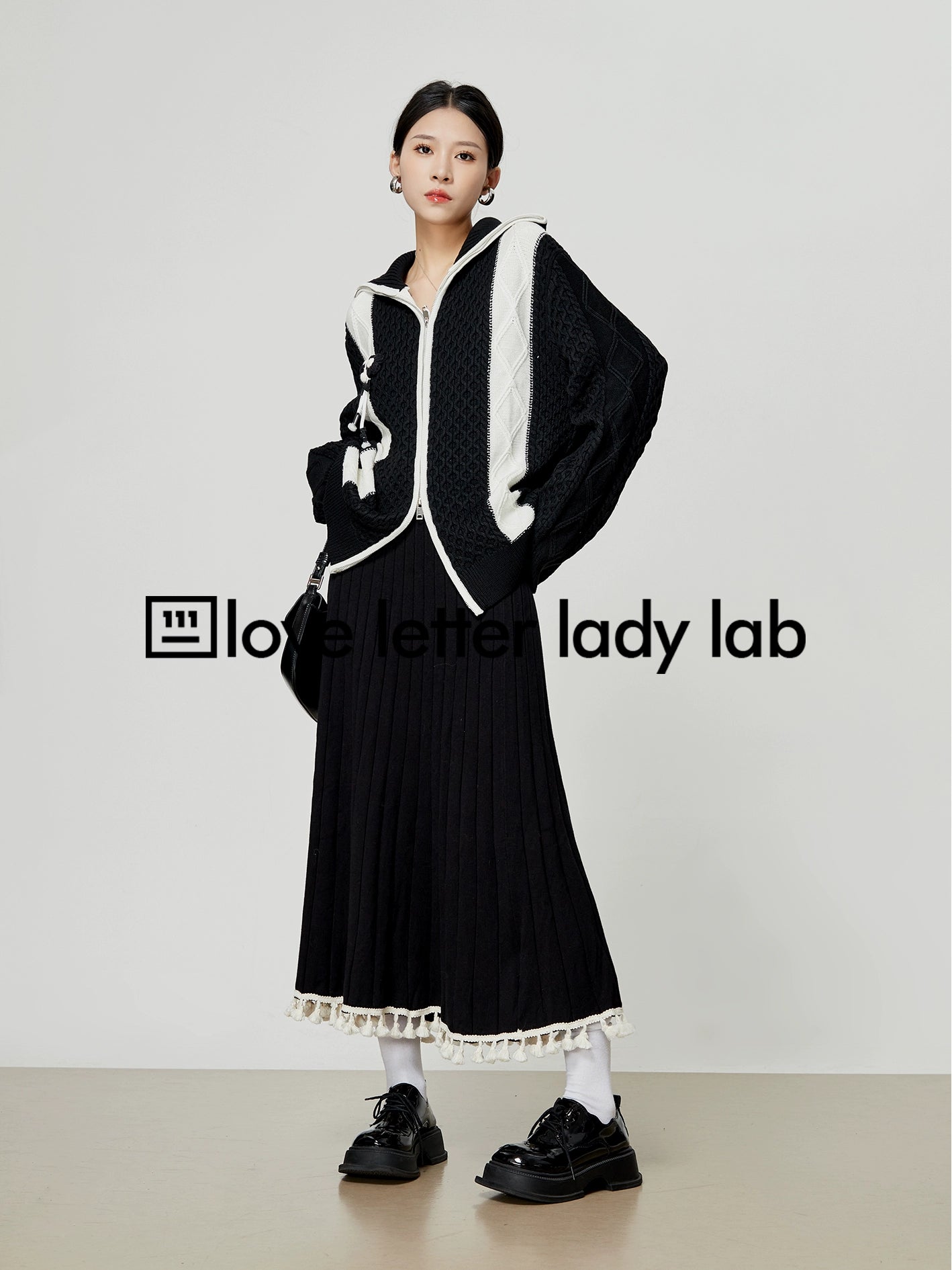 Black & White Double Zip Knit / Long Skirt LLA0337