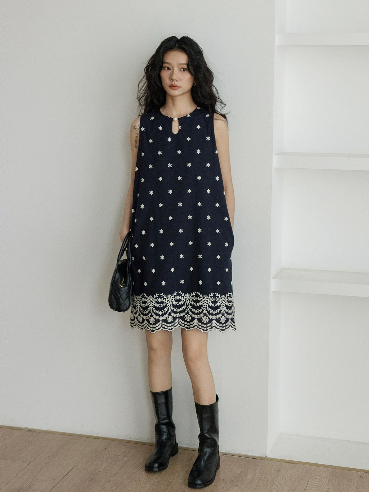 Round Neck Sleeveless Vest Dress VAS0040