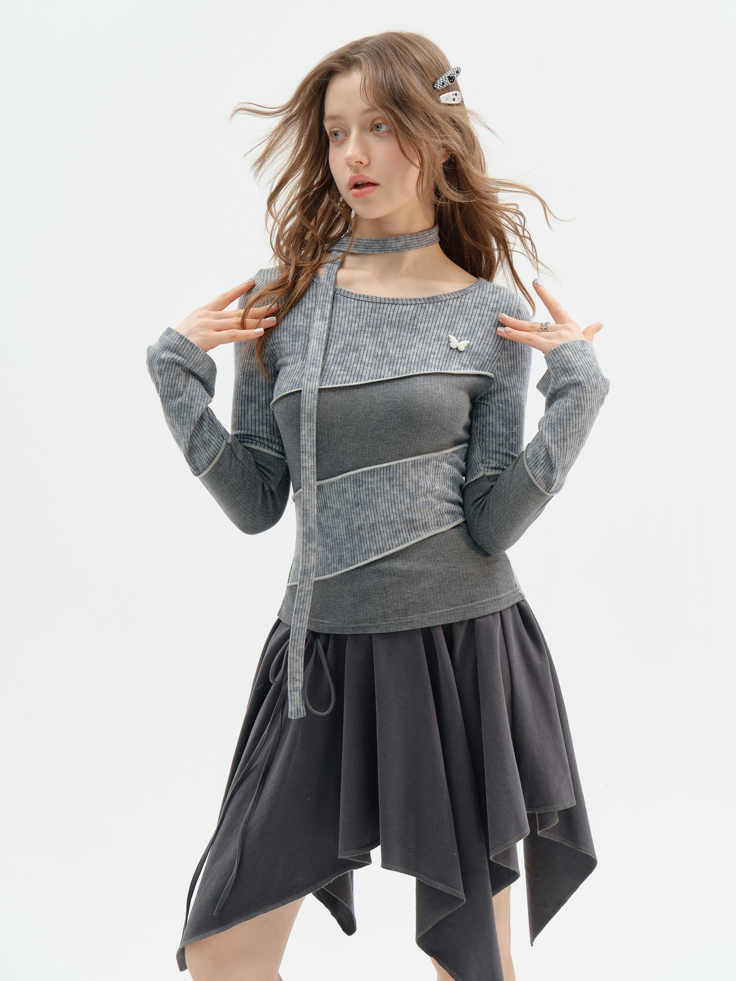 Diagonal Design Top with Choker ZZF0362