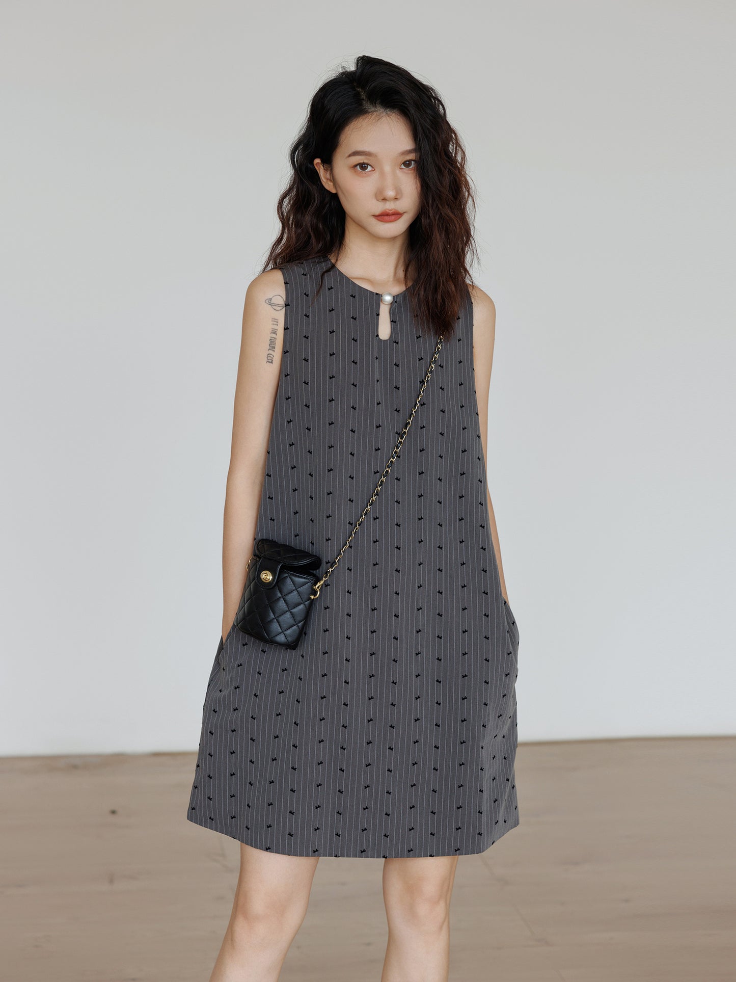 Ribbon Design Sleeveless Dress VAS0014