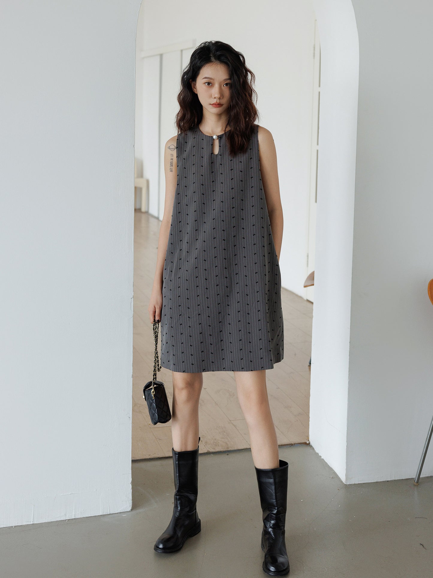 Ribbon Design Sleeveless Dress VAS0014