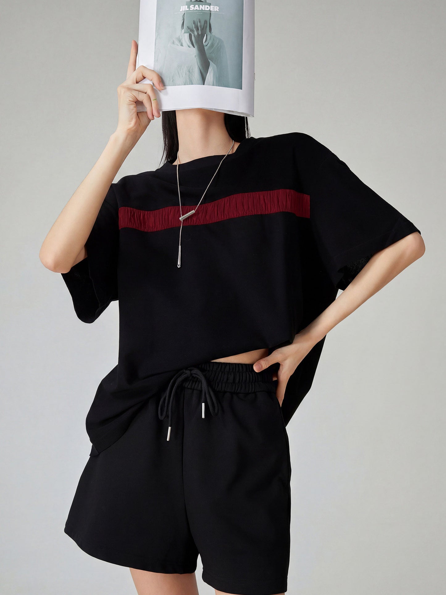 Red Line Short Sleeve T-Shirt / Shorts FER0173