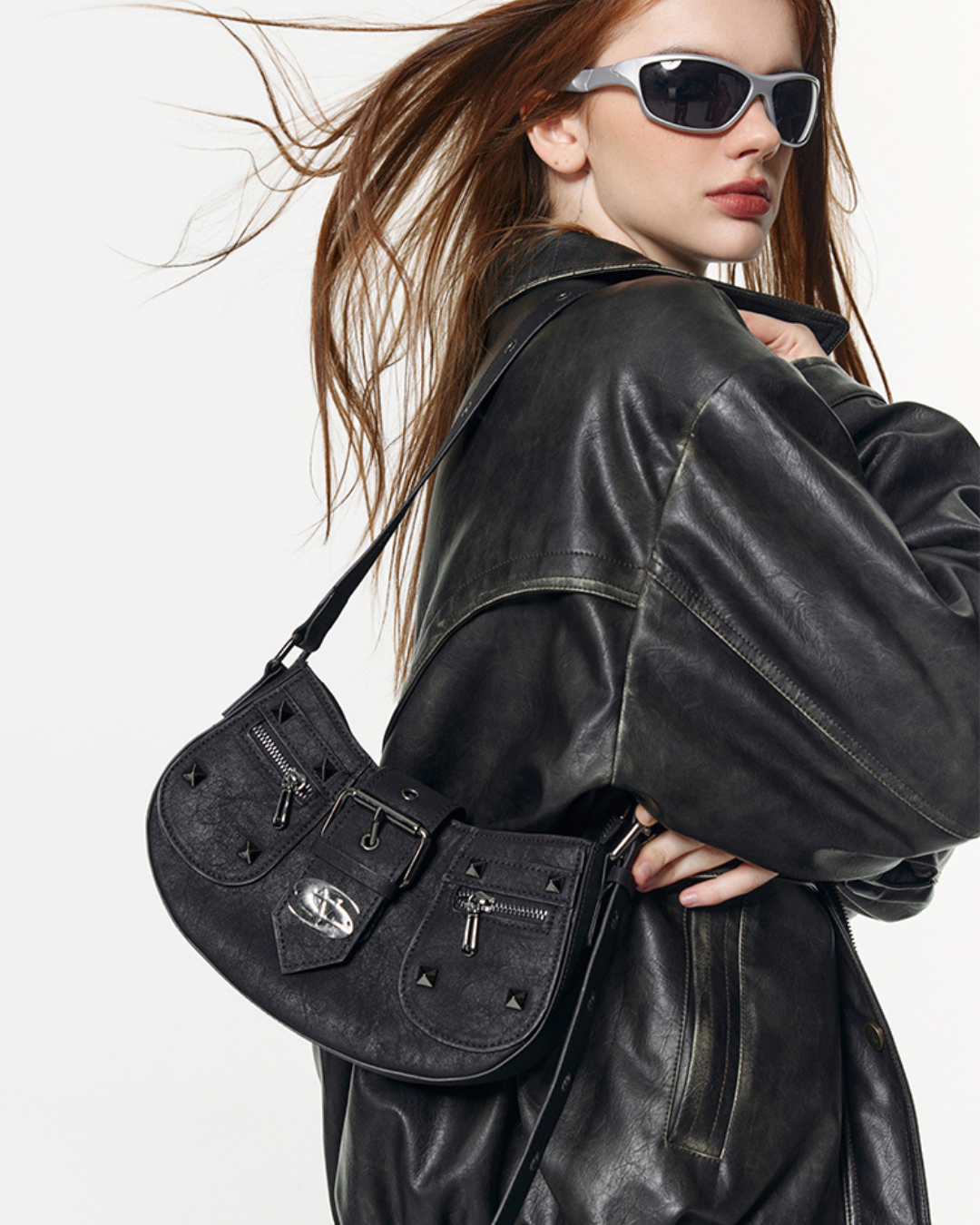 Stud Shoulder Bag VSE0019