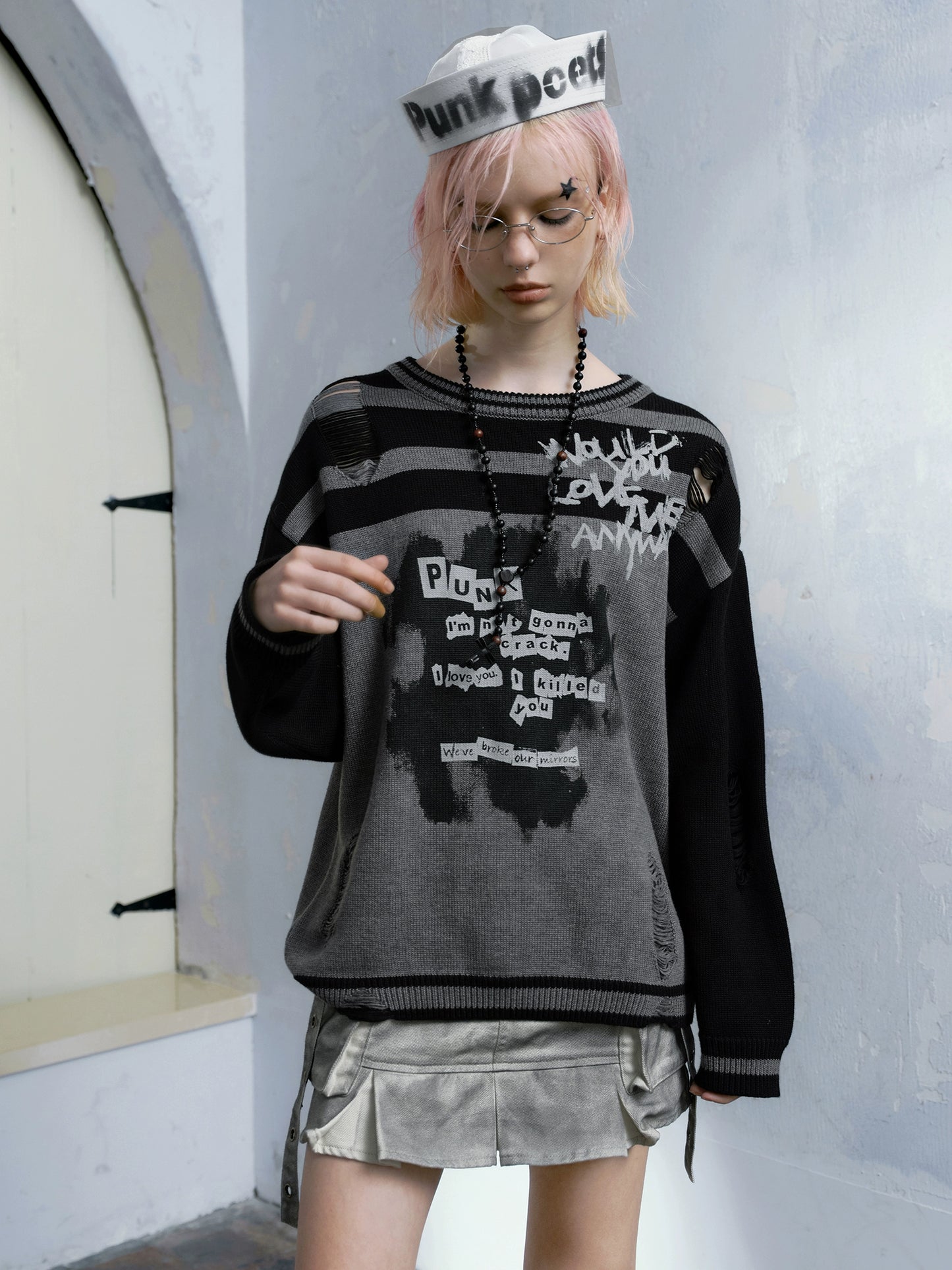 Striped Ripped Graffiti Sweater CEN0025