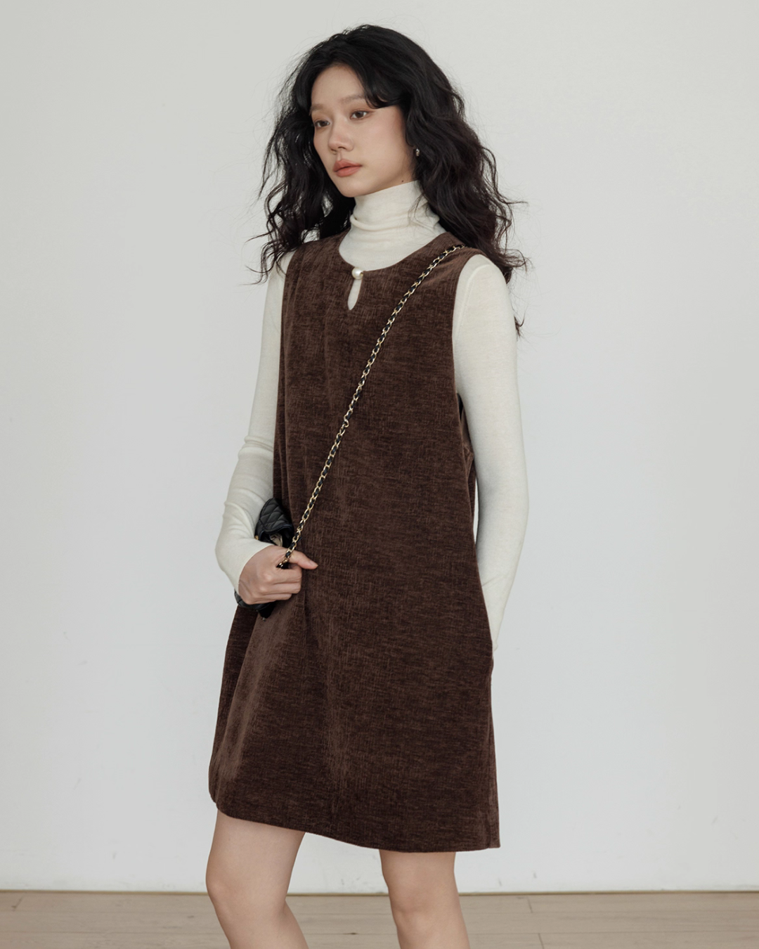Crew Neck Velvet Vest Dress VAS0164