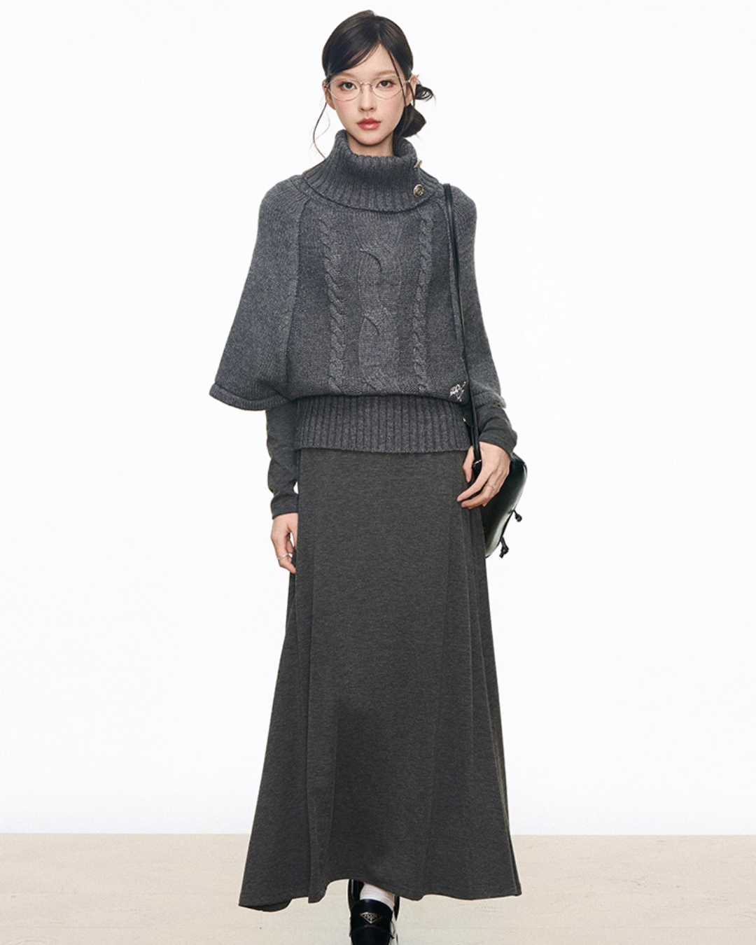 High-Neck Knit Top / Mini Skirt / Tight Long Dress / High-Neck Long Sleeve T-Shirt WEO0070