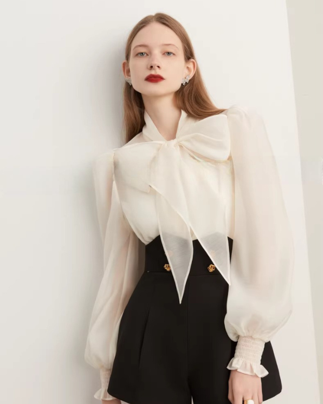 Bow Long-Sleeve Blouse DPY0070