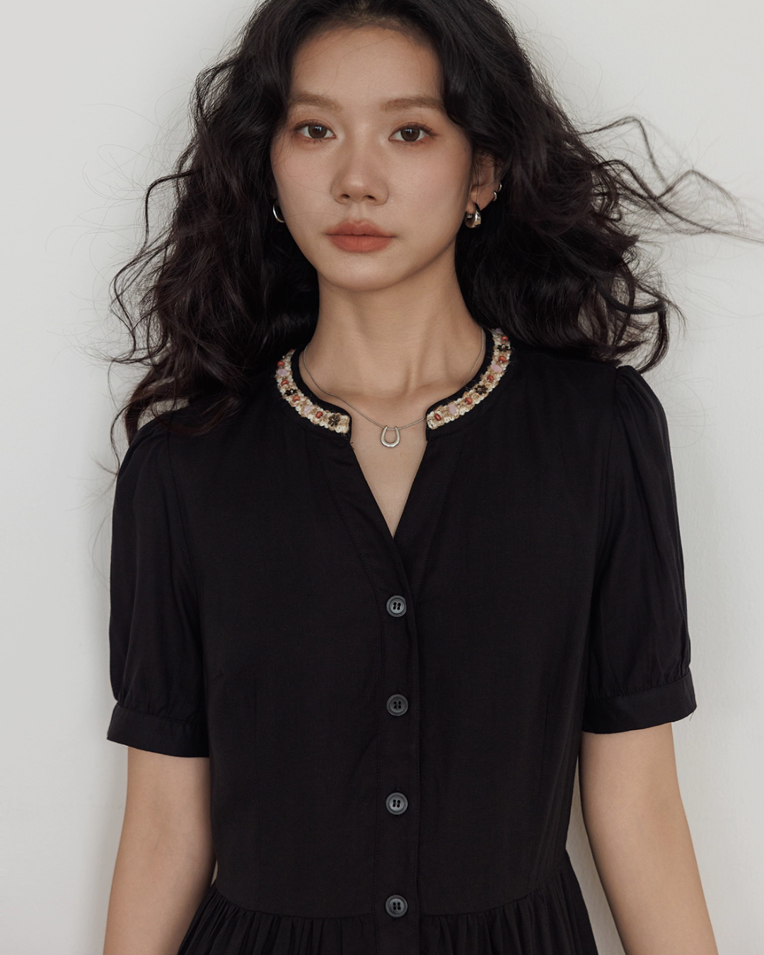 V-Neck Short Sleeve Dress VAS0135