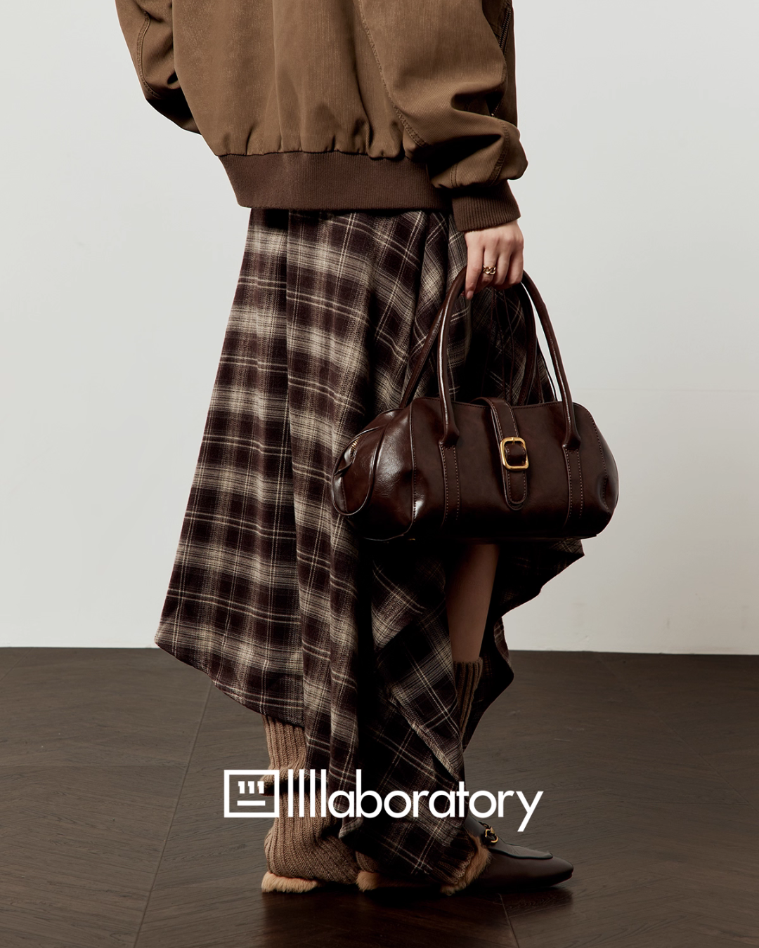 Long-Sleeve Top / Paid Long Skirt / Caramel Blouson  LLA0551