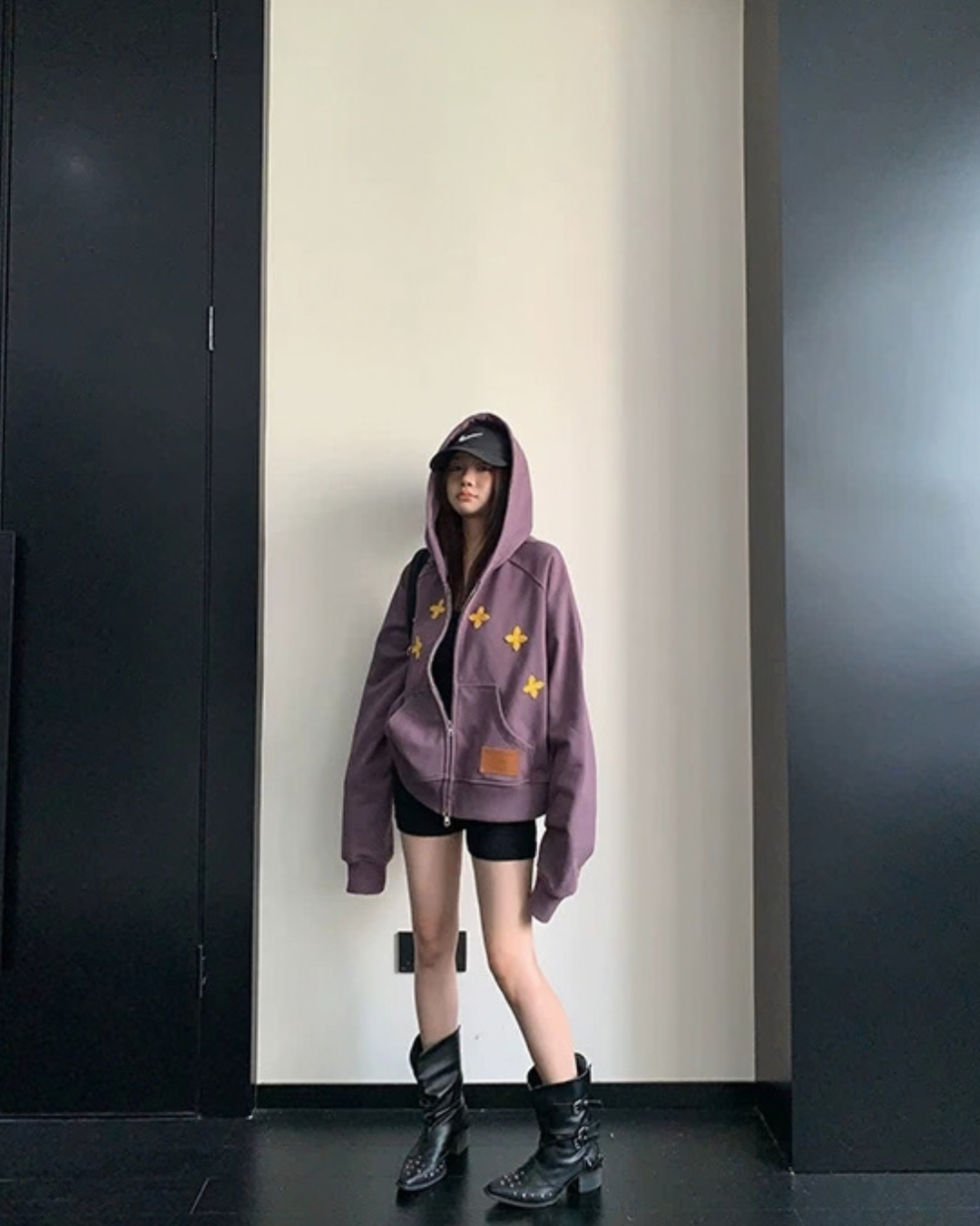 Patch Embroidered Distressed Hoodie  YLS1047