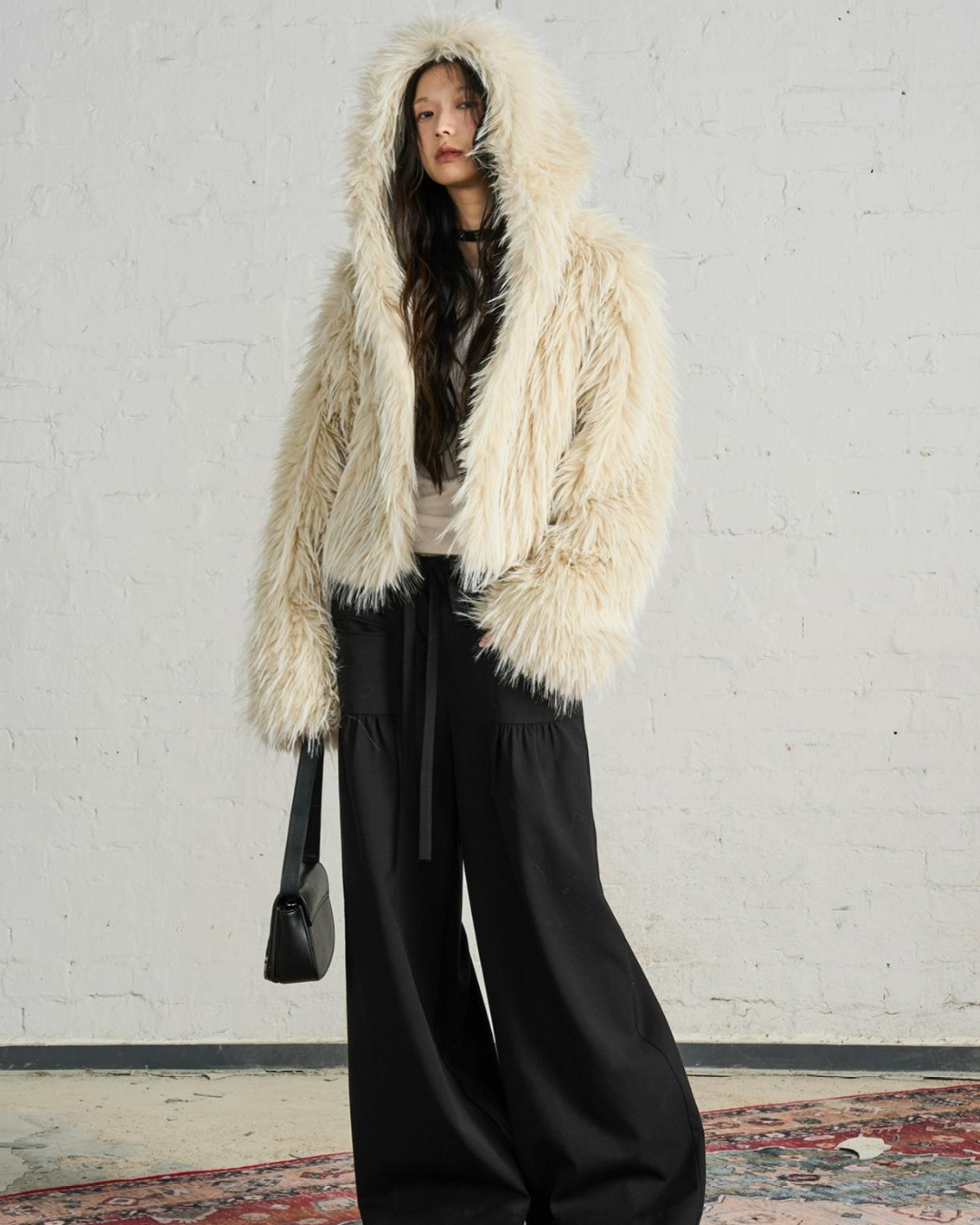 Faux Fur Volume Coat TKC0004