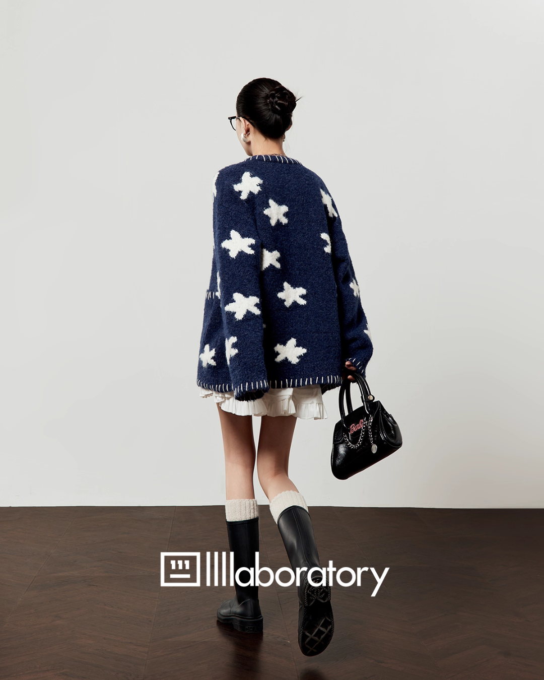 Star Jacquard Round Neck Cardigan / Tiered Design Skirt LLA0529