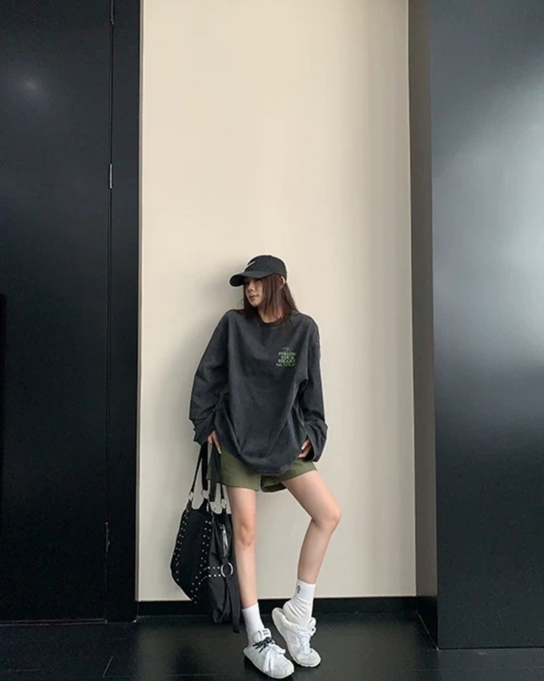 Vintage Back Logo Long Sleeve Top YLS1037