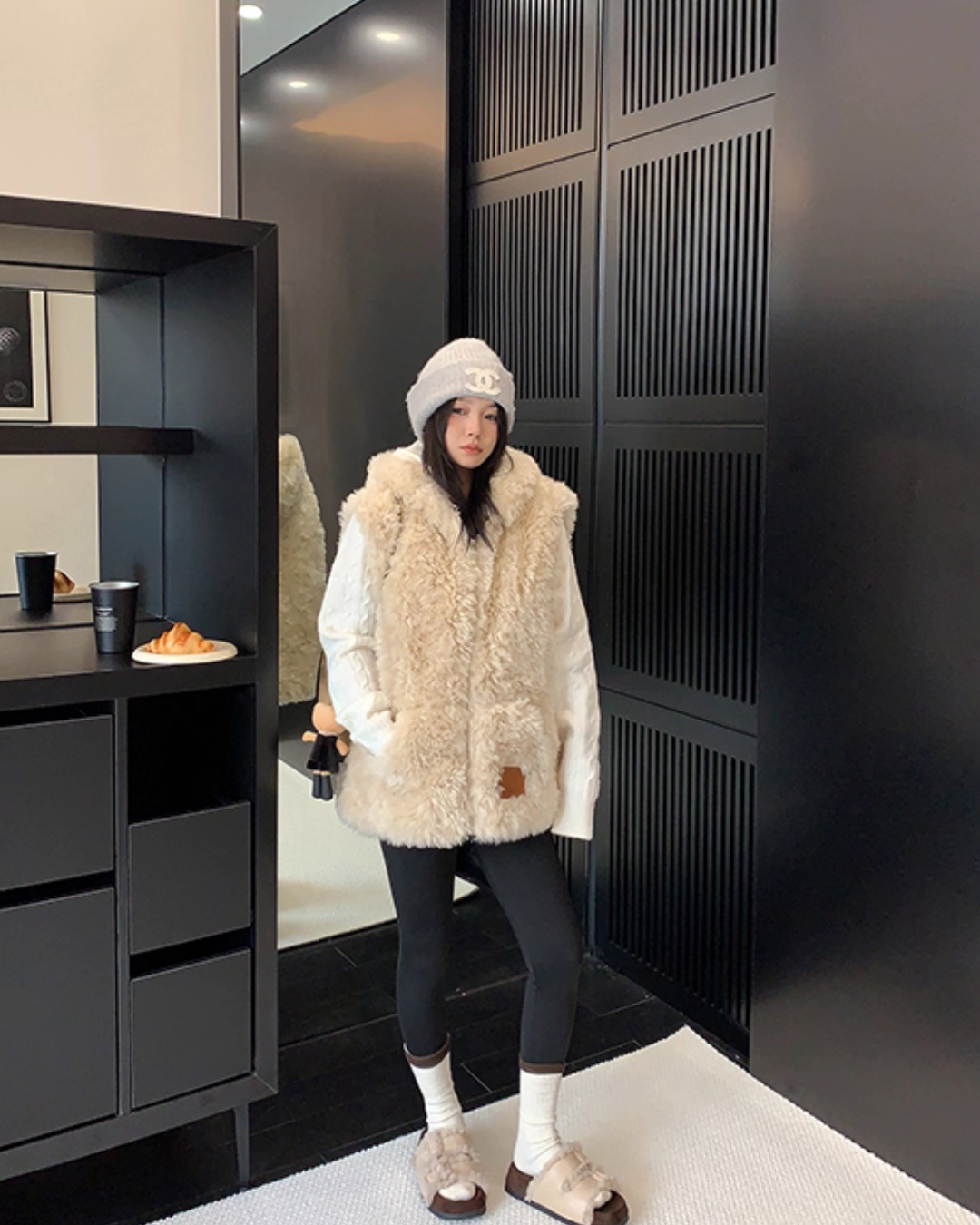 Fluffy Fur Vest YLS1008