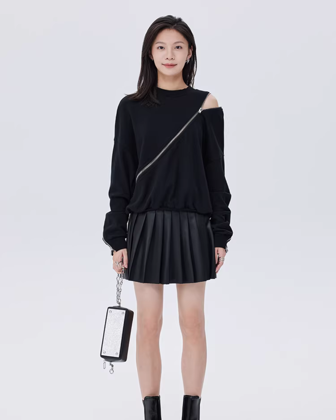 Diagonal Zip Design Long-Sleeve Top SHN0023