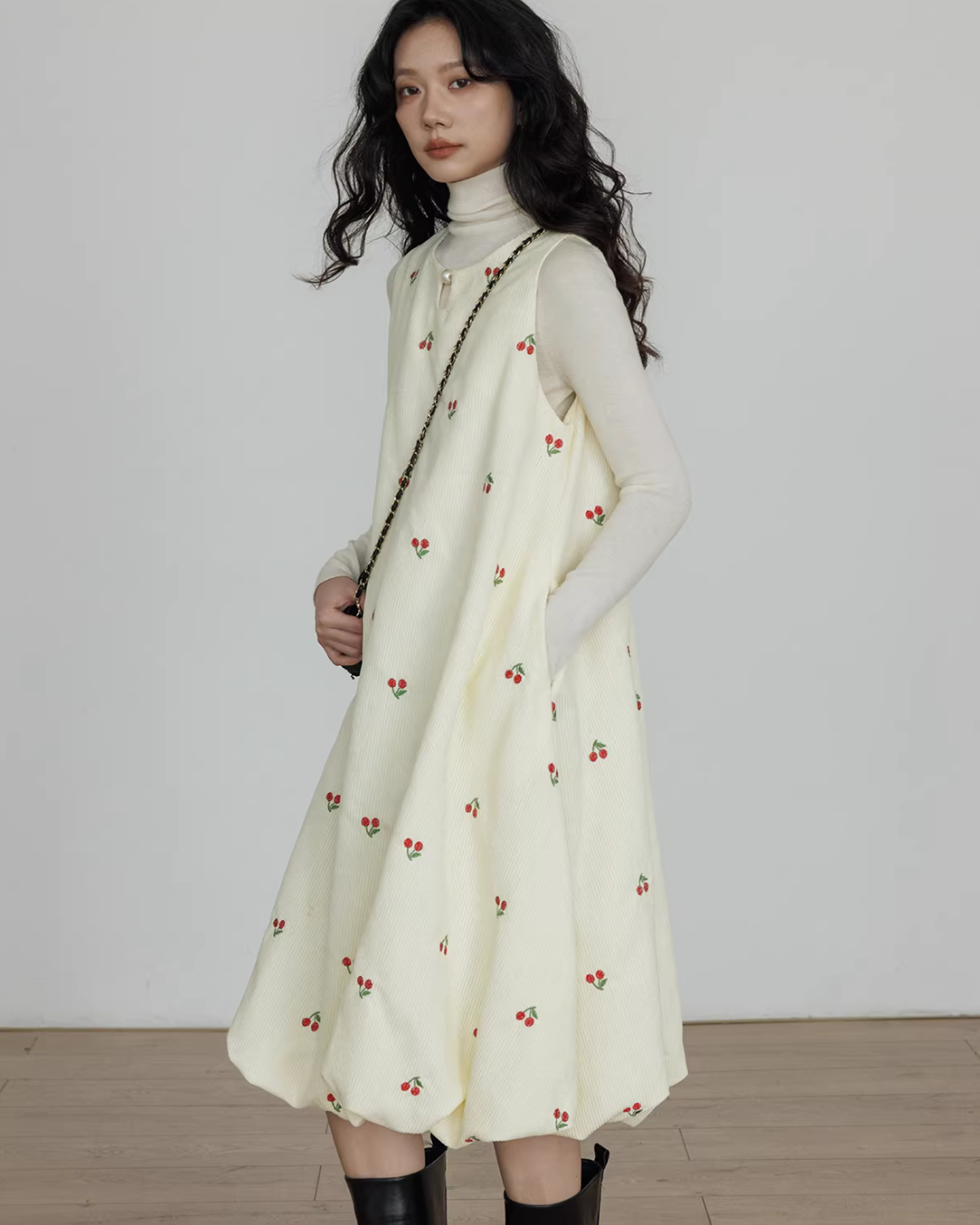 Crew Neck Cherry Vest Dress VAS0187