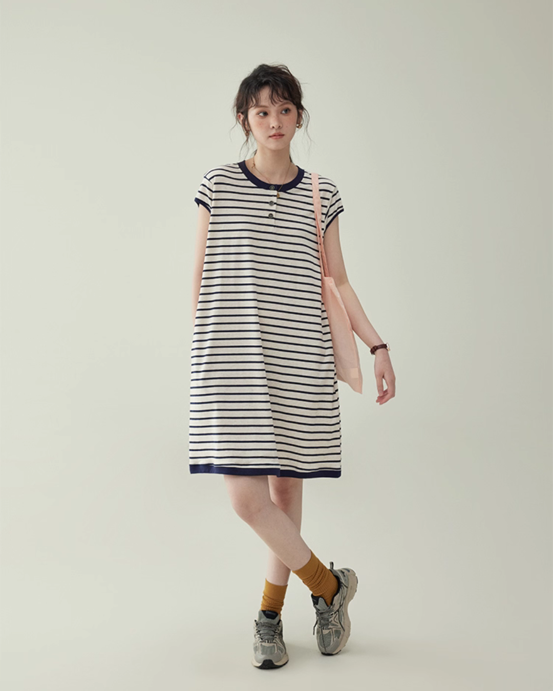 Striped Round Neck T-Shirt Dress AMU0037