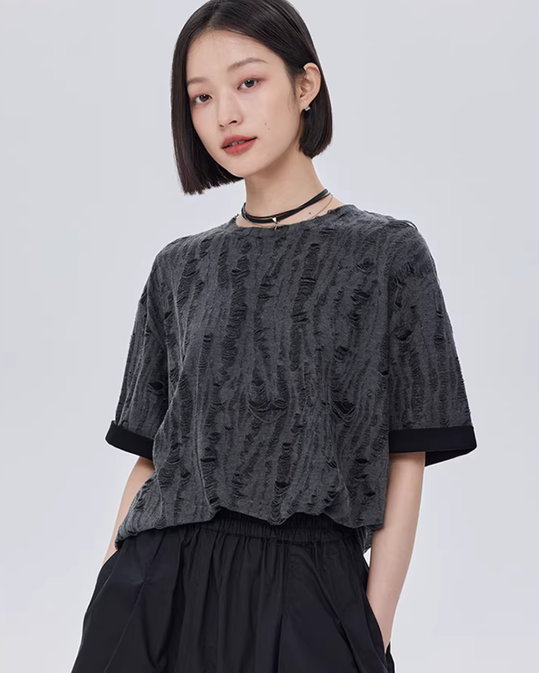 Irregular Damage Short-Sleeve T-Shirt SHN0041
