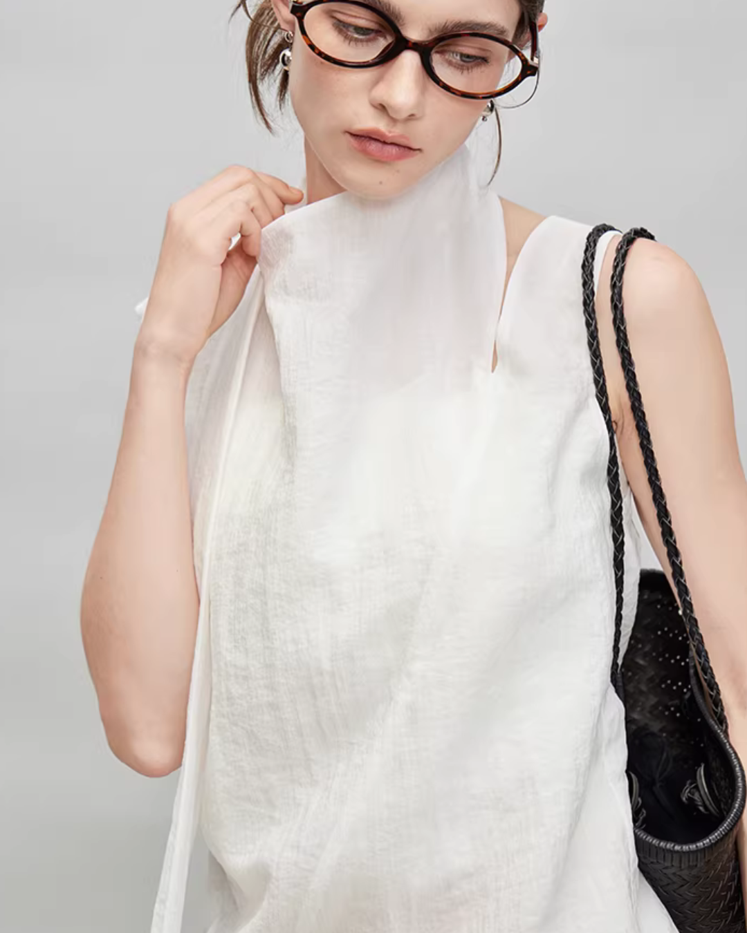 French Ribbon Sleeveless Top / Irregular Tulip Hem Skirt TEO0010